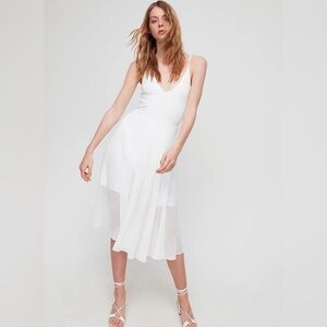 Aritzia Wilfred Daphnee Dress